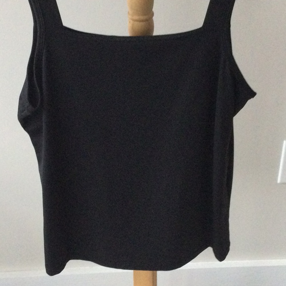 Project tank top - Picture 2 of 4